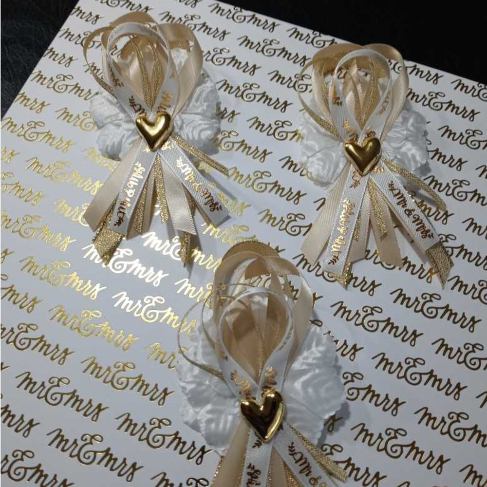 SUMMER SALE 15 Gold Bridal Shower “Mr. & Mrs.” Corsages/Capias